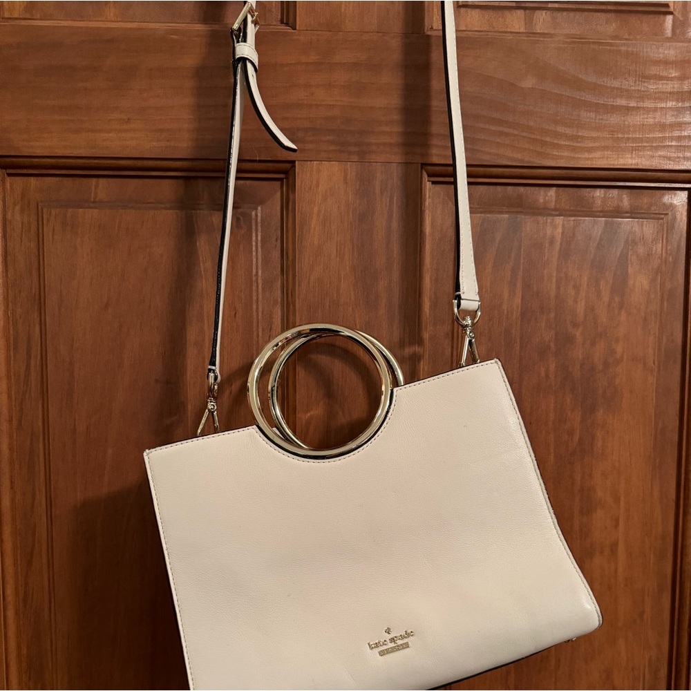 Kate Spade small bag with removable long strap. - Picture 5 of 6
